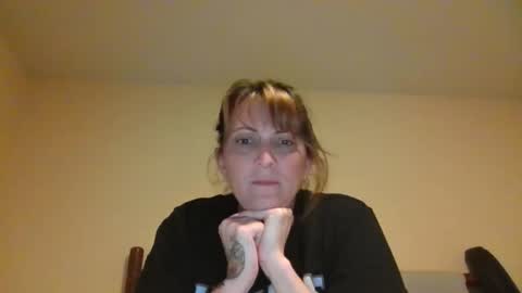 Snapshot of pennypettyworth chatting on 02/04/26, 12:33 pennypettyworth online show from 02/04/26, 12:33