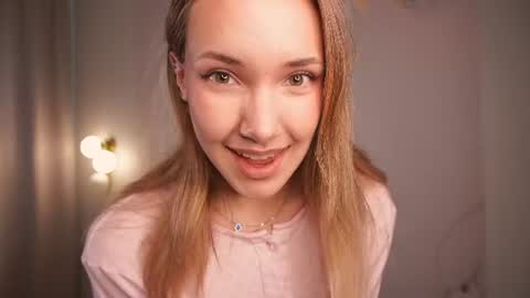 im Kira today is my 1st day here 3 online show from 06/12/26, 04:22