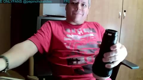 Pepino Holandes online show from 05/08/26, 12:38