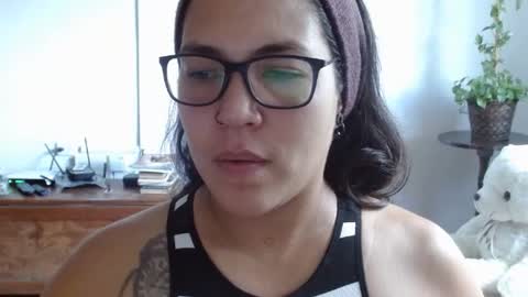 Snapshot of pepitt45 chatting on 06/17/26, 04:52 Megan online show from 06/17/26, 04:52