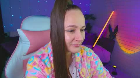 Snapshot of pepper_cat chatting on 11/04/25, 05:17 Dia online show from 11/04/25, 05:17