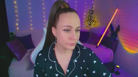 Snapshot of pepper_cat chatting on 12/15/25, 07:34 Dia online show from 12/15/25, 07:34