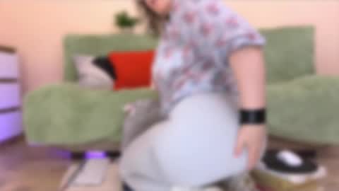 Snapshot of pepper_corn chatting on 03/17/26, 07:12 Olga and Kirill online show from 03/17/26, 07:12