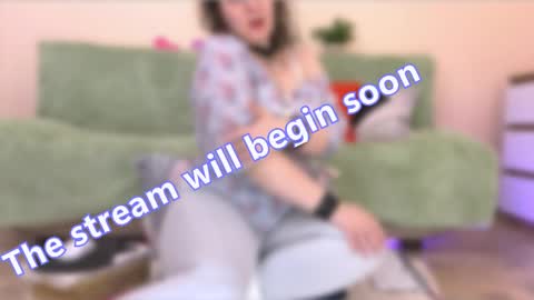 Snapshot of pepper_corn chatting on 04/05/26, 05:37 Olga and Kirill online show from 04/05/26, 05:37