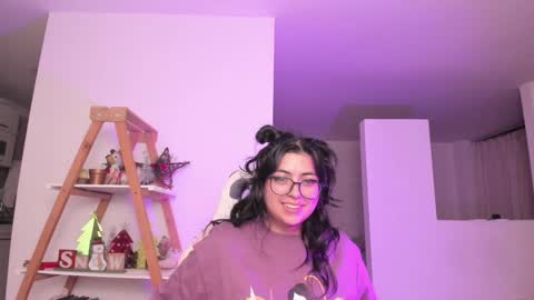 Sarah Ana Banana online show from 01/11/25, 02:30