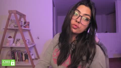 Sarah Ana Banana online show from 03/02/25, 04:07