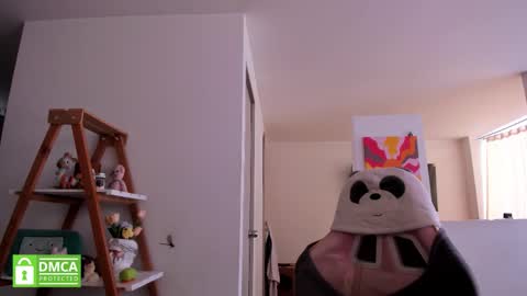 Sarah Ana Banana online show from 02/17/26, 06:03