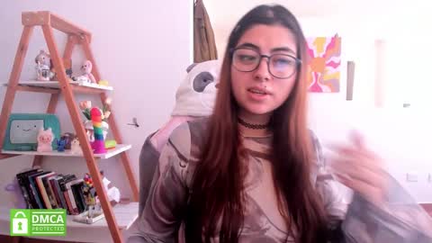 Sarah Ana Banana online show from 03/12/26, 03:40