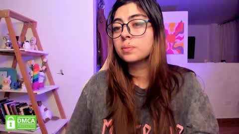 Sarah Ana Banana online show from 04/03/26, 04:10