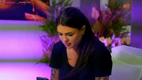 Snapshot of perfectt33n chatting on 11/03/25, 04:08 Dee online show from 11/03/25, 04:08