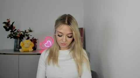 Cindy online show from 02/06/25, 09:32