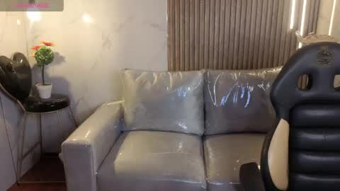 perla_lovely online show from 06/03/26, 11:57