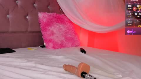 Perla Jones online show from 12/03/24, 06:59