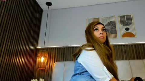 PerlaPreciosa online show from 04/12/26, 04:06