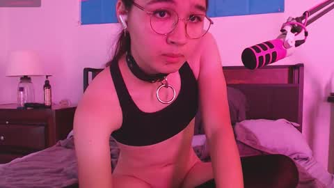 Snapshot of permango chatting on 11/29/25, 07:06 Permango online show from 11/29/25, 07:06