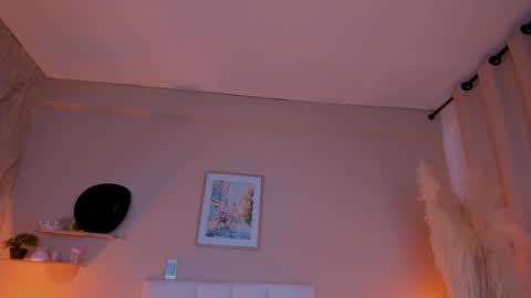 Marie online show from 03/18/26, 11:02