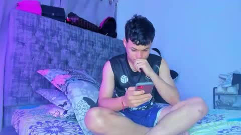 Perseo online show from 10/21/25, 02:45