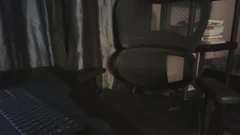 Lalo   x peruvianevil  ig peruvianevil  online show from 03/15/26, 04:07