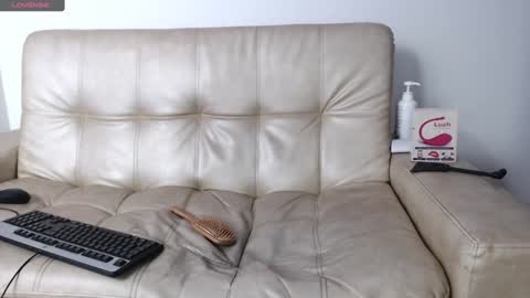 Snapshot of perver_gaby31 chatting on 01/13/25, 07:32 GABY ORO online show from 01/13/25, 07:32