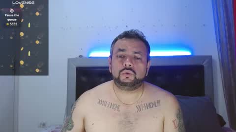 Snapshot of perverseveteranmanxxx chatting on 02/28/26, 12:33 Carlos online show from 02/28/26, 12:33