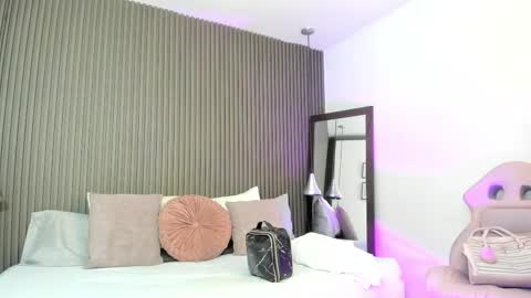 Lizza online show from 01/11/26, 02:33