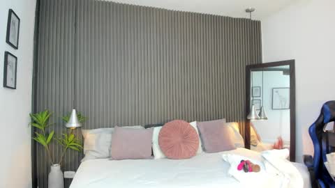 Lizza online show from 04/07/26, 11:43