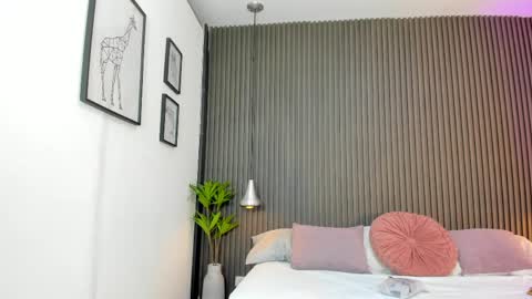 Lizza online show from 04/18/26, 11:25