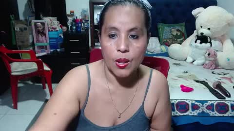Snapshot of pervert_mommy_x chatting on 01/16/25, 10:21 SAMY online show from 01/16/25, 10:21