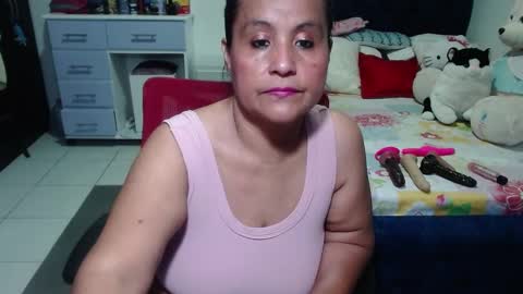 Snapshot of pervert_mommy_x chatting on 09/30/25, 10:20 SAMY online show from 09/30/25, 10:20