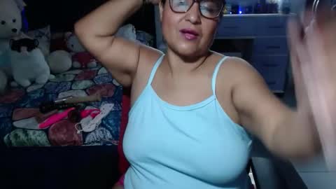 Snapshot of pervert_mommy_x chatting on 01/09/26, 09:56 SAMY online show from 01/09/26, 09:56