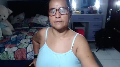 Snapshot of pervert_mommy_x chatting on 01/10/26, 12:45 SAMY online show from 01/10/26, 12:45