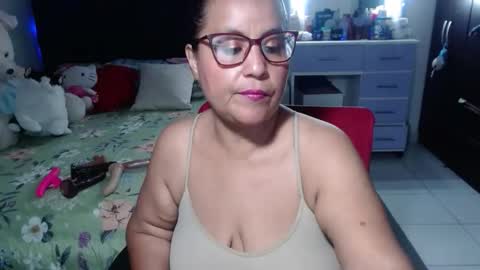 Snapshot of pervert_mommy_x chatting on 01/13/26, 10:31 SAMY online show from 01/13/26, 10:31