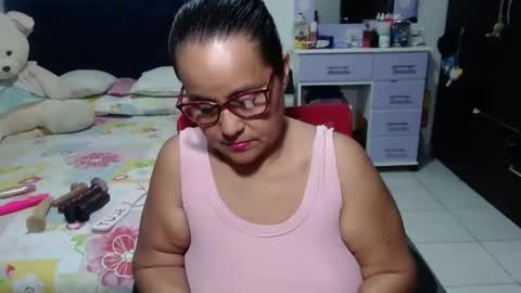 Snapshot of pervert_mommy_x chatting on 02/05/26, 10:09 SAMY online show from 02/05/26, 10:09