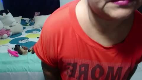 Snapshot of pervert_mommy_x chatting on 02/28/26, 01:01 SAMY online show from 02/28/26, 01:01