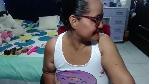 Snapshot of pervert_mommy_x chatting on 03/01/26, 02:08 SAMY online show from 03/01/26, 02:08