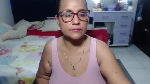 Snapshot of pervert_mommy_x chatting on 04/21/26, 09:48 SAMY online show from 04/21/26, 09:48
