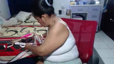 Snapshot of pervert_mommy_x chatting on 05/01/26, 10:09 SAMY online show from 05/01/26, 10:09