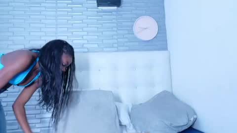 pervert_shydoll online show from 04/09/26, 03:06