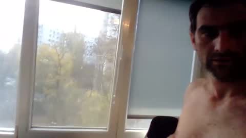 peshtic20 online show from 11/17/25, 02:01