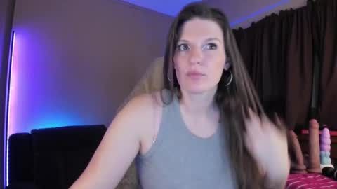 Snapshot of pessimistically_optimistic chatting on 10/12/25, 11:53 Kelly online show from 10/12/25, 11:53