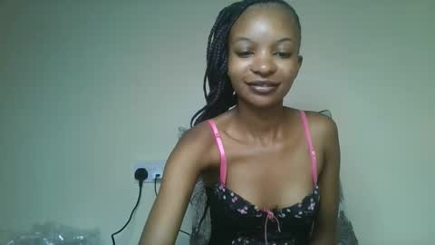 Snapshot of petal_palette chatting on 05/03/26, 01:28 Lolly online show from 05/03/26, 01:28