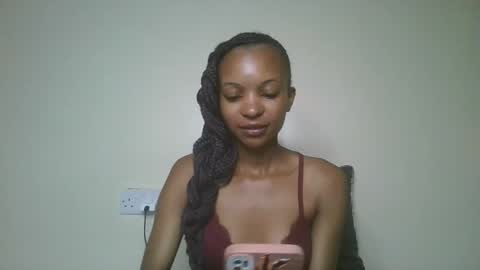 Snapshot of petal_palette chatting on 05/10/26, 04:06 Lolly online show from 05/10/26, 04:06