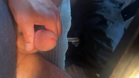 Snapshot of pete7469 chatting on 06/25/26, 11:37 Rub It Out online show from 06/25/26, 11:37