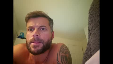 Snapshot of pete_le_meat chatting on 09/16/25, 09:49 pete_le_meat online show from 09/16/25, 09:49