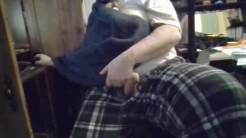 Snapshot of peter40770 chatting on 02/10/26, 04:27 peter40770 online show from 02/10/26, 04:27