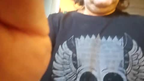 peter50831 online show from 10/17/25, 02:19