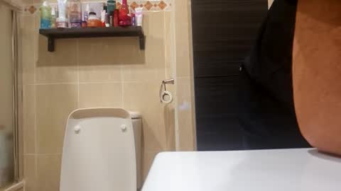 peter50831 online show from 10/21/25, 01:28