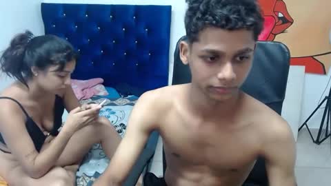 Snapshot of peter_hard_cock chatting on 03/04/25, 11:43 Peter and Shopia online show from 03/04/25, 11:43