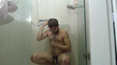 Snapshot of peter_x_annaud chatting on 12/06/24, 09:57 FELIPE online show from 12/06/24, 09:57