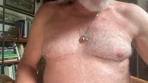 Snapshot of peterbartxxx chatting on 07/19/26, 11:14 peterbartxxx online show from 07/19/26, 11:14